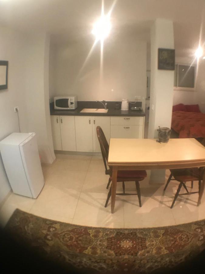 Magnificant Studio/Zimmer Zichron Zikhron Ya'akov Exterior foto