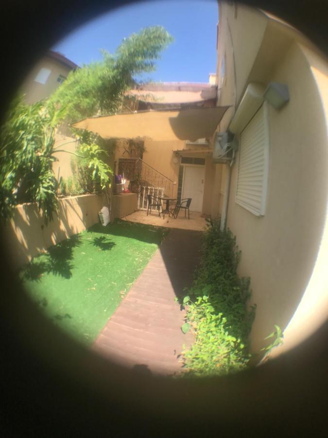 Magnificant Studio/Zimmer Zichron Zikhron Ya'akov Exterior foto